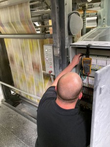 photo d'un électromécanicien